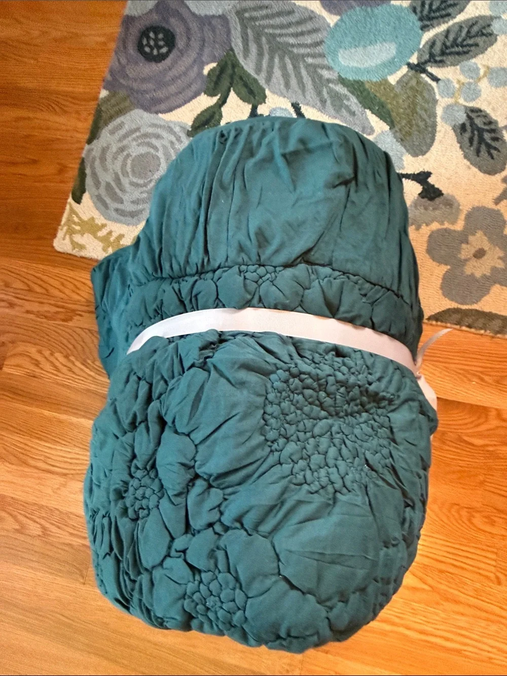 Anthropologie Dahlia Cotton Jersey Floral Quilt Size Full NWT